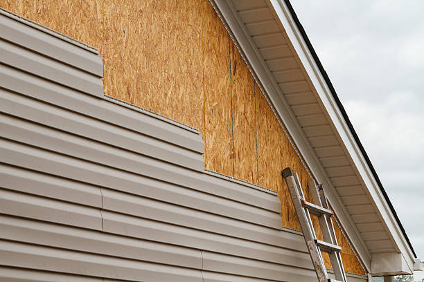 24/7 Emergency Siding Contractor experts in Lebanon, CT